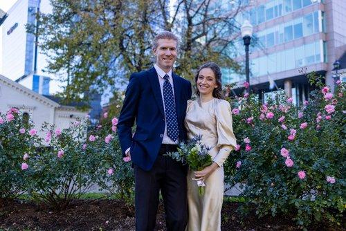 mobile - carousel-hero-element image-4