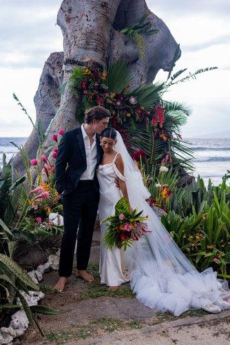 mobile - carousel-hero-element image-3