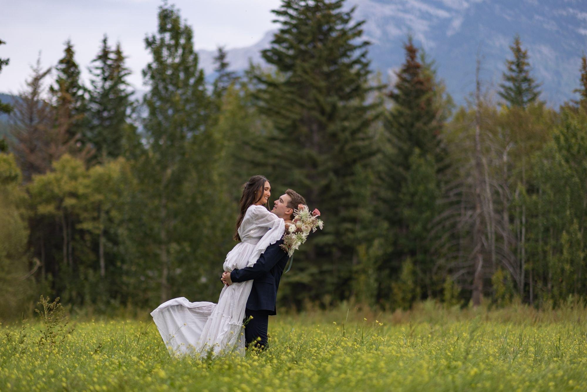 carousel-hero-element image-0