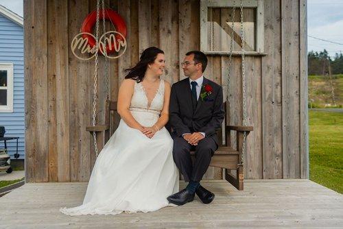 mobile - carousel-hero-element image-4